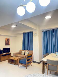 Mactan Newtown Condo by EJB