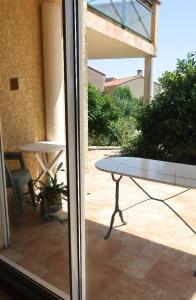 Chambre privée cosy, salle de bain et terrasse