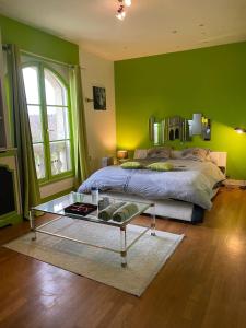 B&B / Chambres d'hotes La demeure d-Iris : photos des chambres