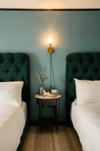 The Socialite room in Hotel Emeline
