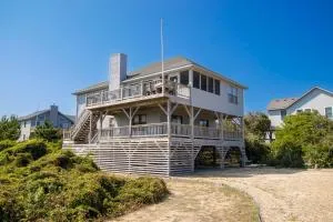 SA210, Farmer- Semi-Oceanfront, secluded Beach Cottage, Close to Beach! - Sanderling