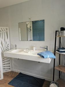 Maisons d'hotes Entre Mont St Michel et Merveille : photos des chambres