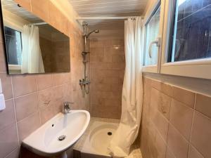 Maisons de vacances Chalet 2 lalanne : photos des chambres