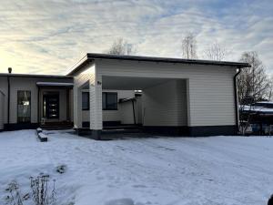 Cozy house nearby the services