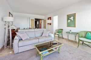 Appartements Superb apartment with balcon in front of the sea - Cagnes-sur-Mer - Welkeys : photos des chambres