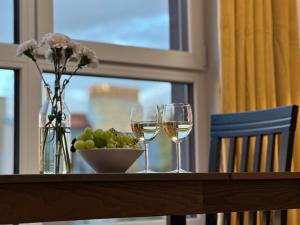 URBAN APARTMENTS PREMIUM, Opolska 10 No 80, Free Garage, Self Check-in