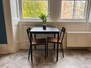 Cozy Studio Apartment of Glasgows West End