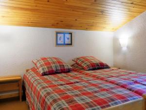 Duplex 3 Pièces Proche Pistes, Animaux Acceptés - FR-1-182-164