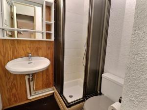 Duplex 3 Pièces Proche Pistes, Animaux Acceptés - FR-1-182-164