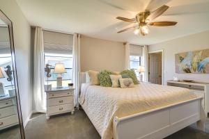 Modern Home with Peloton Bike and Grill in Cape Coral!