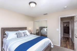 HavaLovely Stay - Pool . Smart TV . Central