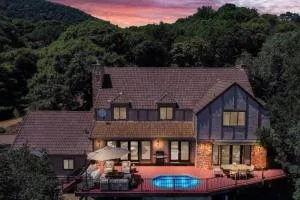 Breathtaking Luxury Wine Estate - مارتينيز