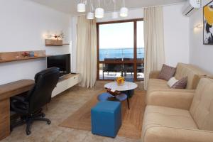 Infinity Terrace 1BR Apartment Nessebar