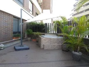 LUJOSO EN EL POBLADO - Poblado