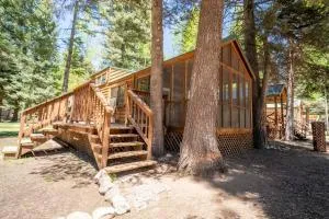 The Cottonwood Cabin #17 at Blue Spruce RV Park & Cabins - Tuckerville