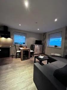 Kleine Auszeit - Ferienwohnung Heideberg - "Rhein" in den Urlaub - Langscheid