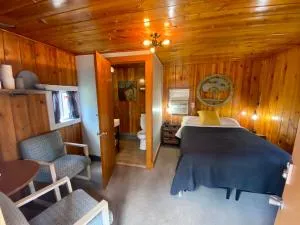 Cabin 8 at Horse Creek Resort - Spearfish