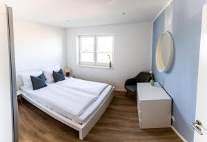 Hangar 19 Lusxusapartment mit Sauna, Kamin und Seeblick H5W1