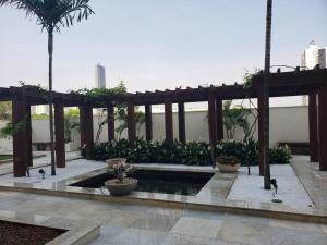 1 Qts.| 2 Hósp. | Linda vista| Ao lado do Shopping