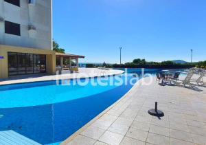 C163 Apto de um quarto com vista para o mar