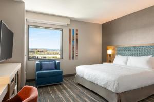 Hampton Inn & Suites San Mateo-San Francisco Airport