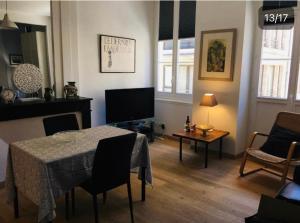 Studio Confort centre ville