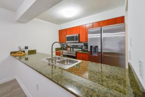 Condo with Panoramic City Views in Brickell