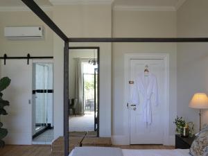 One Kensington Boutique Hotel