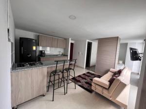 Cómodo apartaestudio