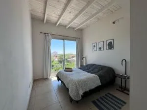 Amplio Departamento con estacionamiento - Villa Marini