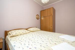 Apartments with parking space Novalja, Pag - 4128