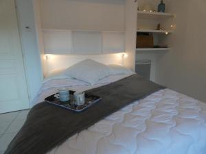 Maisons de vacances Maison 40m² avec piscine, WiFi et jardin prive – Ideale pour 4 personnes a Notre-Dame-de-Monts - FR-1-540-145 : photos des chambres