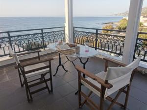 Stratos Sunset House