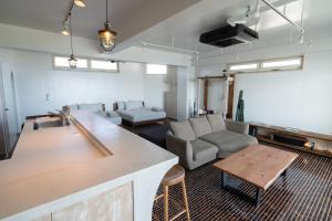 Cruise Room DESLIE 伊良部島