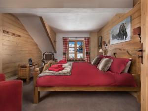 Chalet luxueux avec spa, piscine et vue sur pistes à Courchevel 1550 - FR-1-575-200