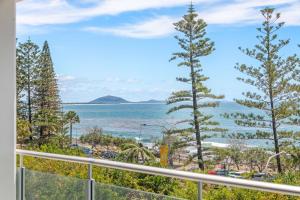 Sirocco 404 luxurious 3 bedroom unit, ocean front