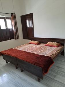 Giridhar Villa , Home away from home