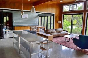 Aranakie- 7 Grey Street Arakoon - Full Linen Provided