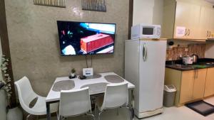 CHATEAU ELYSEE A16 Near Resto And Sm MallAirport