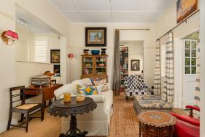 Victoria Court Apartments