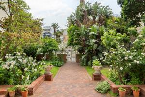 Victoria Court Apartments