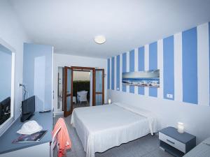 Superior Triple Room room in Hotel Aurora