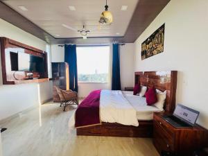 GREEN DANDI HOMESTAY