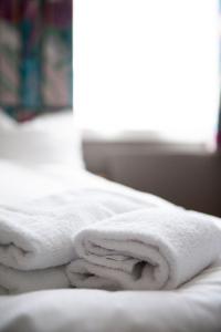 Standard Single Room with Shared Bathroom room in Henriks Hotell