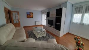 Armendigain Aia -Naturaleza y seguridad, entorno rural a 29 km de San Sebastian by Egona