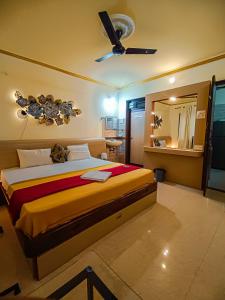 Shradha luxury room