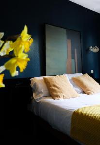 Hotels Hotel des Pins : photos des chambres