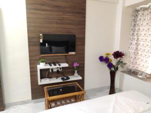 Hotel Orchid House Navi Mumbai