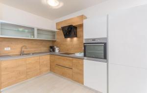 Apartment Marina 