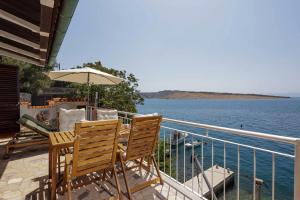 Adriatic Pearl Suite 1 and Adriatic Pearl Suite 2 - Happy Rentals 